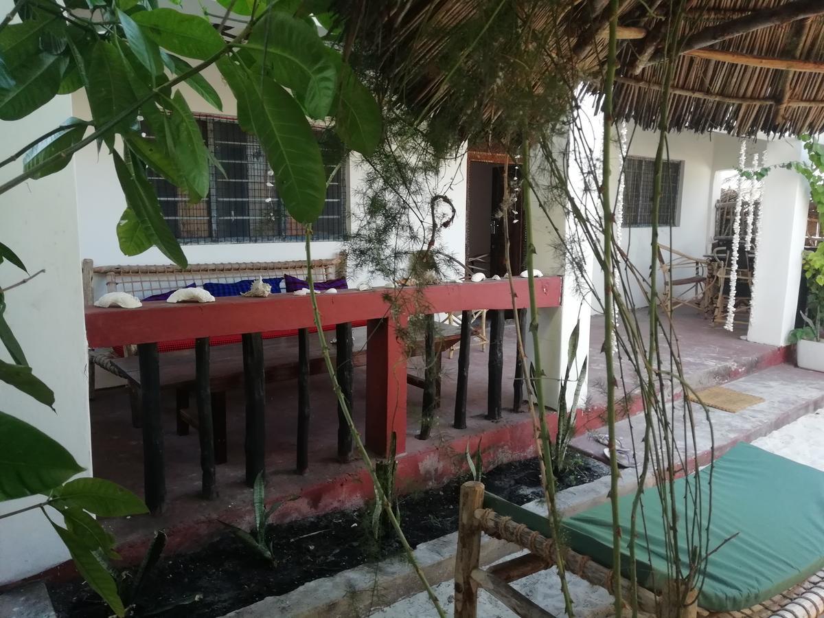 Sunny House Paje II Hostel Luaran gambar