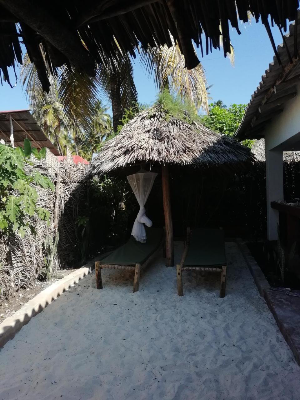 Sunny House Paje II Hostel Luaran gambar